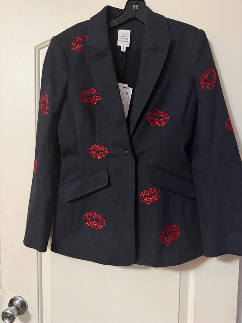 cinq a sept Kissing Booth Cheyenne Black Denim Stretch Blazer/ Red Lips